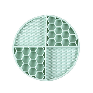 Lick Mat | Hint of Mint Green